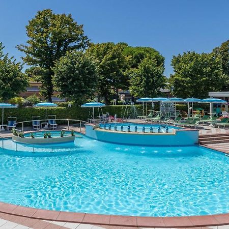 Hotel Smeraldo 체제나티코 외부 사진