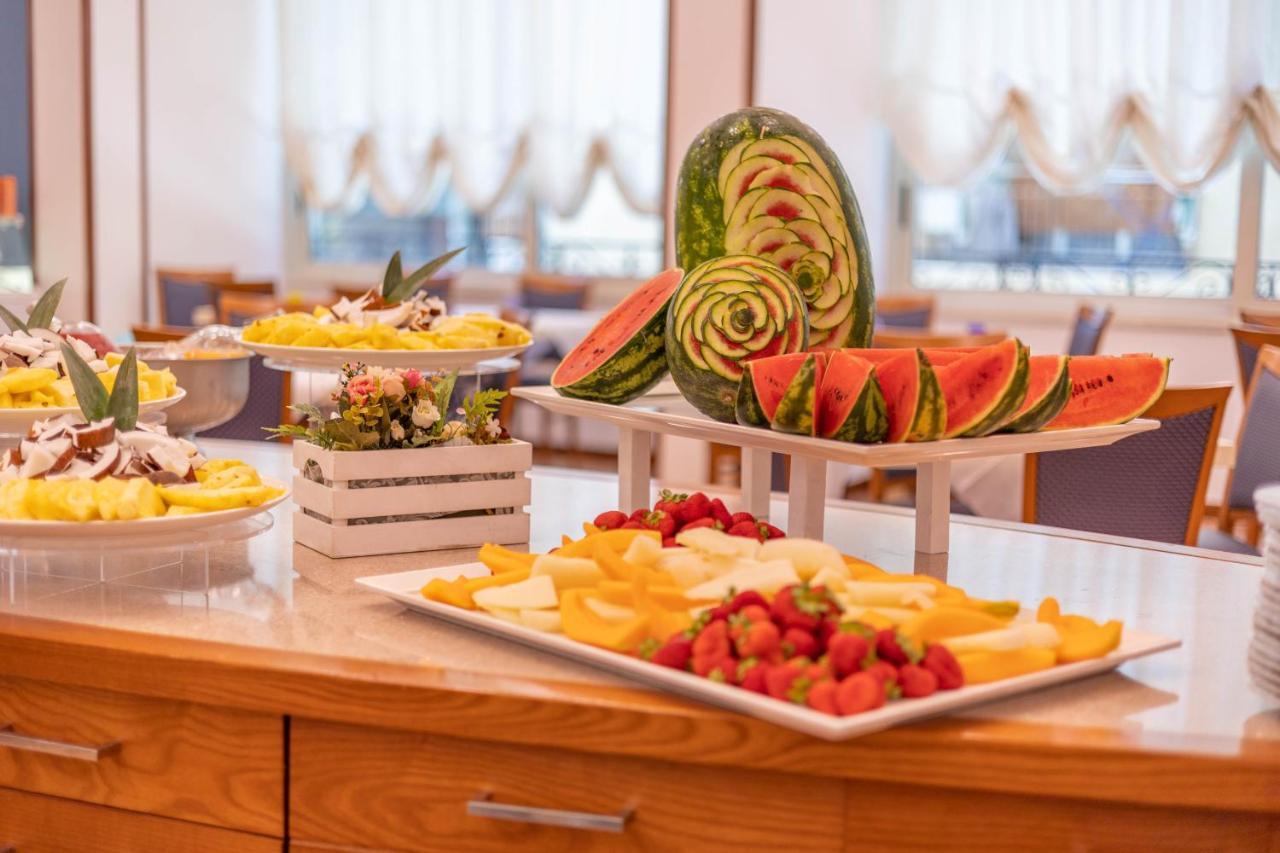 Hotel Smeraldo 체제나티코 외부 사진