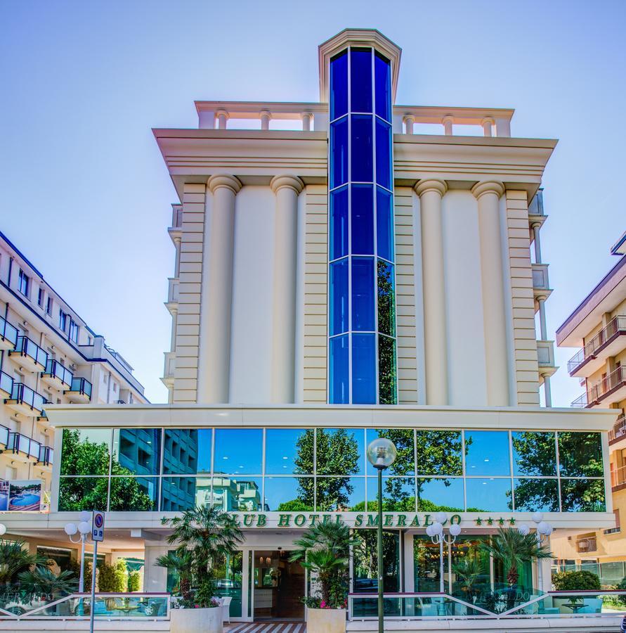 Hotel Smeraldo 체제나티코 외부 사진
